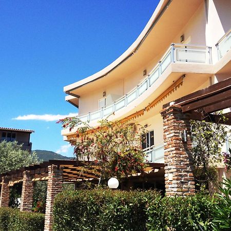 Souris Hotel Rovies Exterior foto