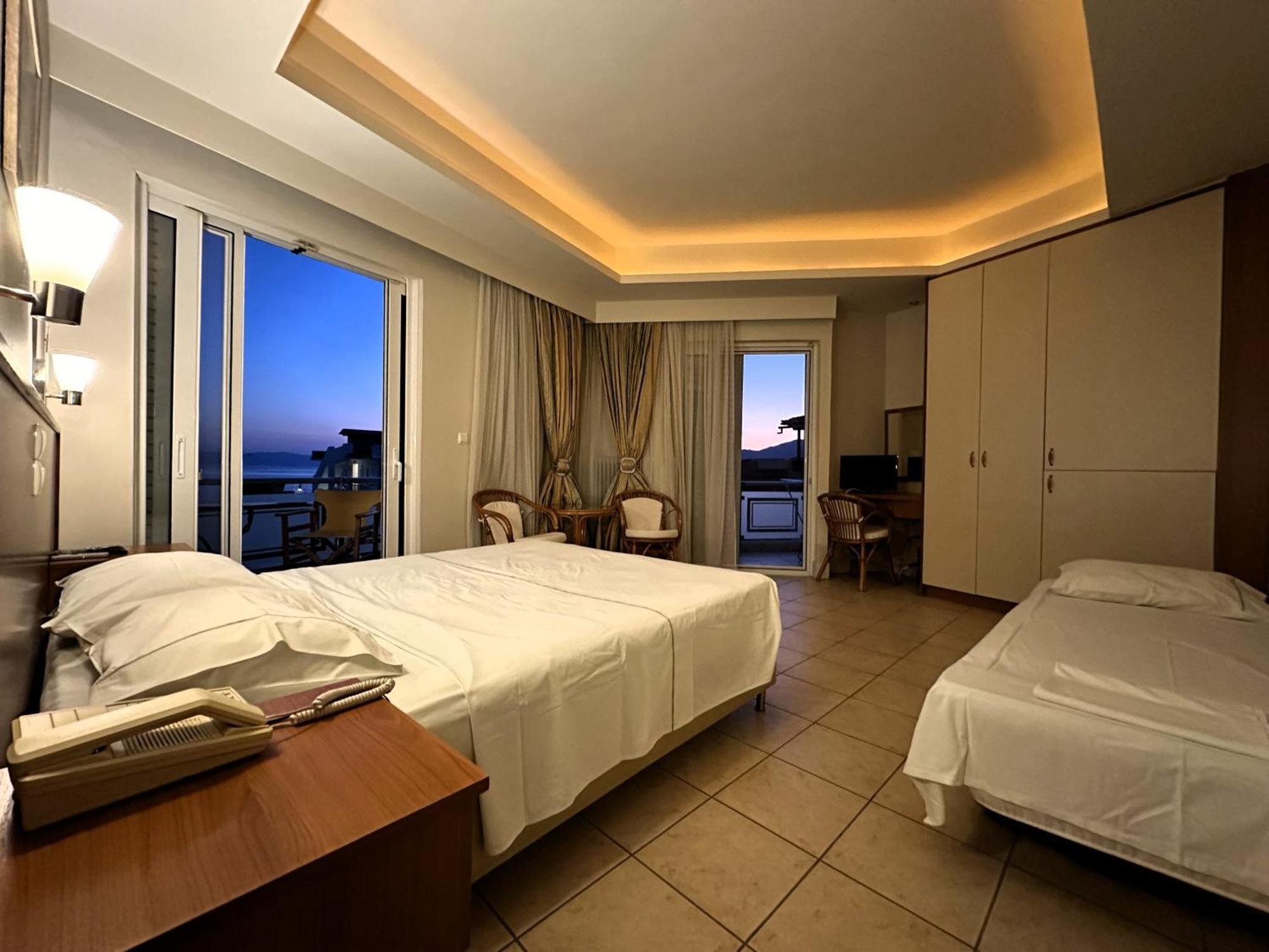 Souris Hotel Rovies Exterior foto