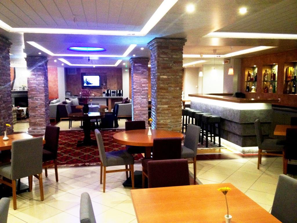Souris Hotel Rovies Exterior foto