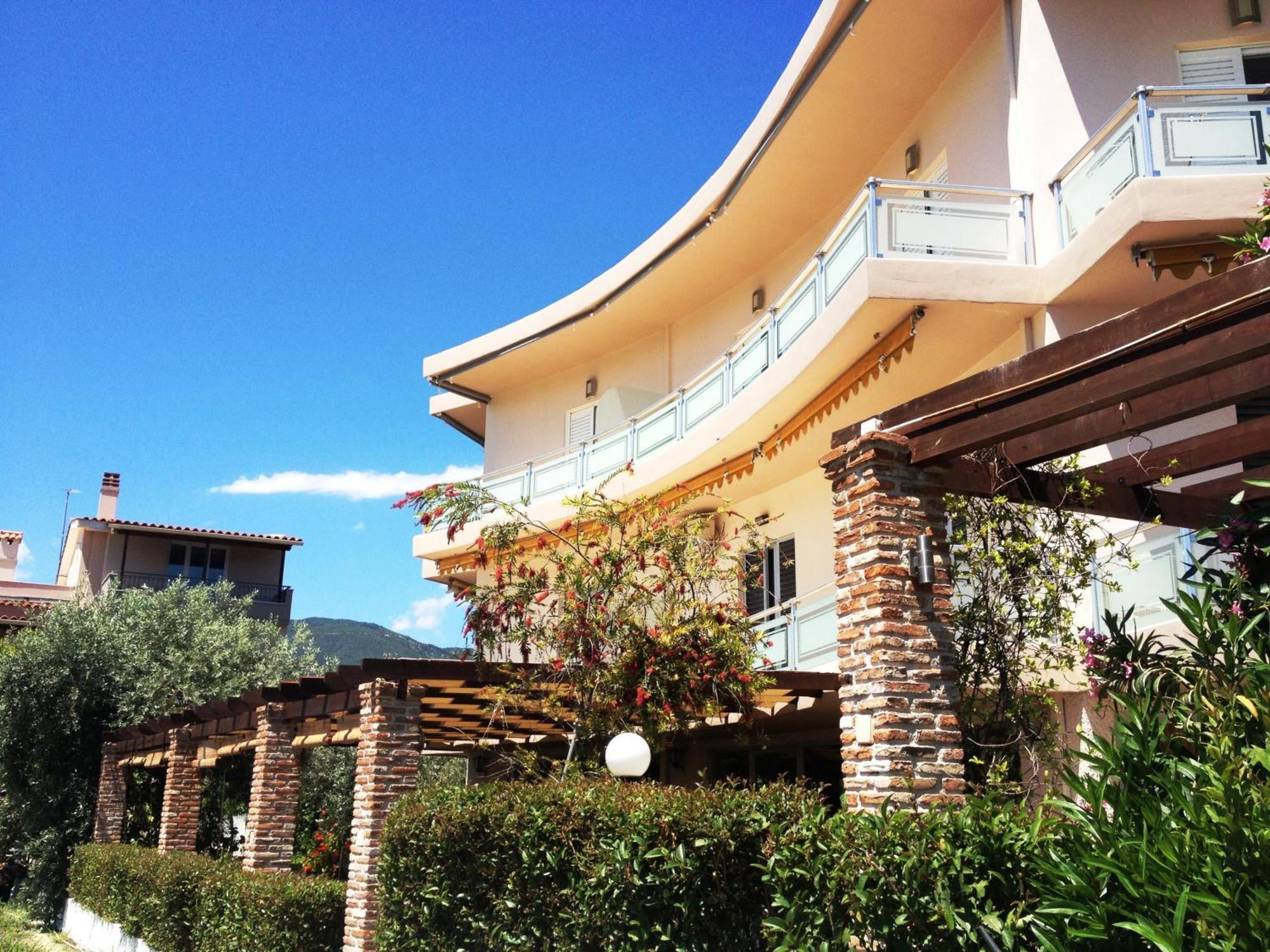 Souris Hotel Rovies Exterior foto